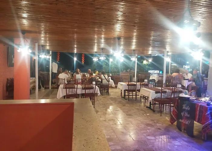 Mustafa Hotel